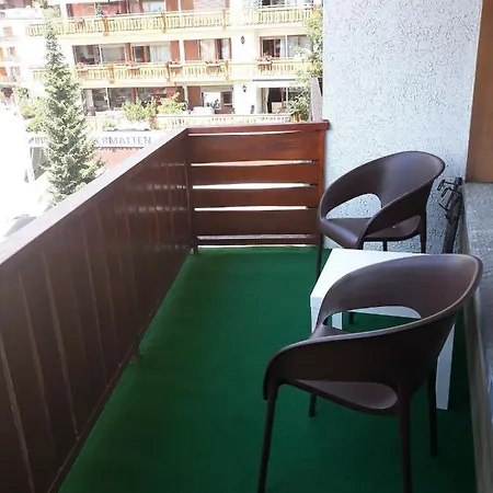 Mirabeau فندق 3*